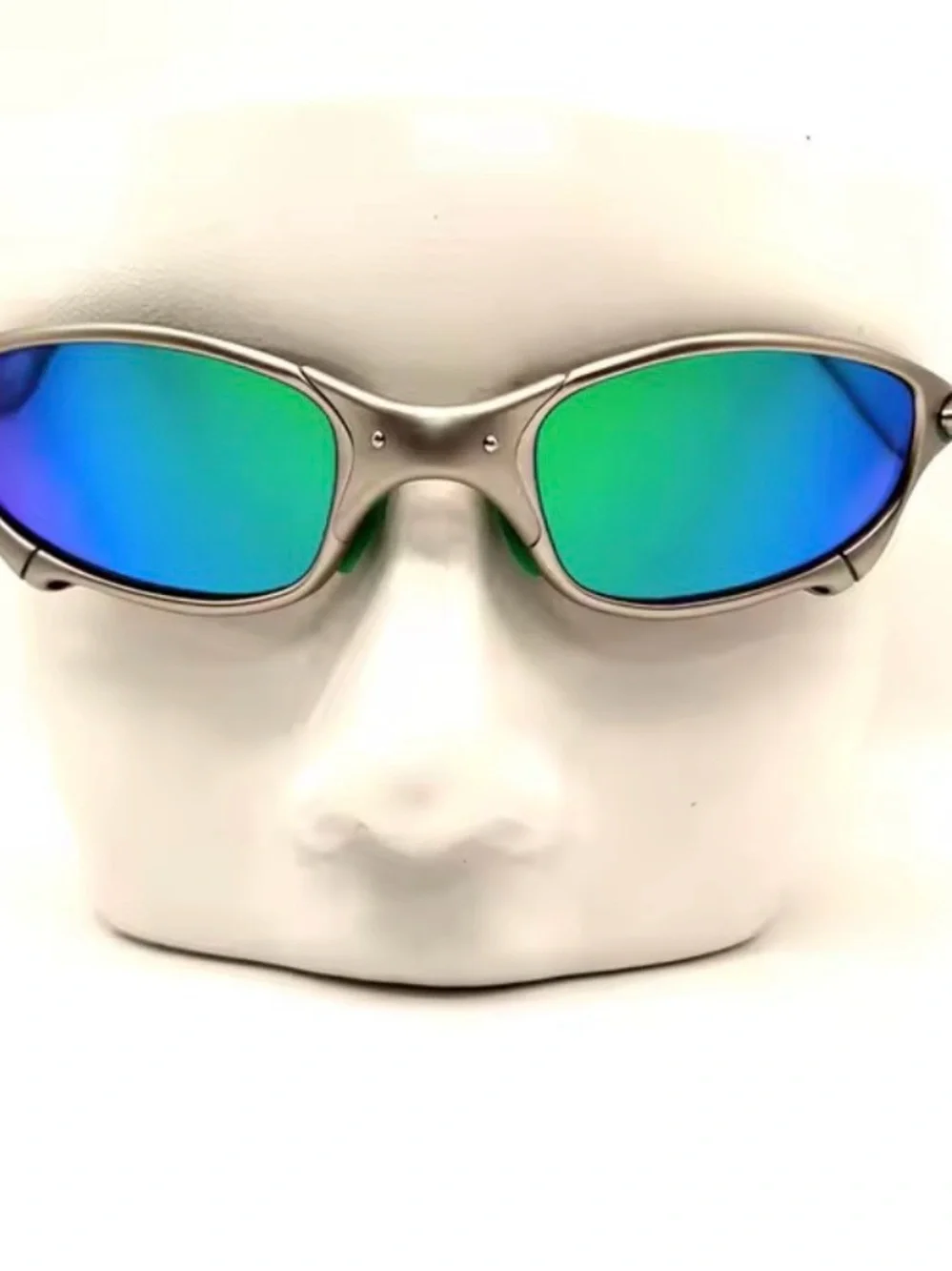 Silver Frame Blue Mirror Lens Sports Sunglasses